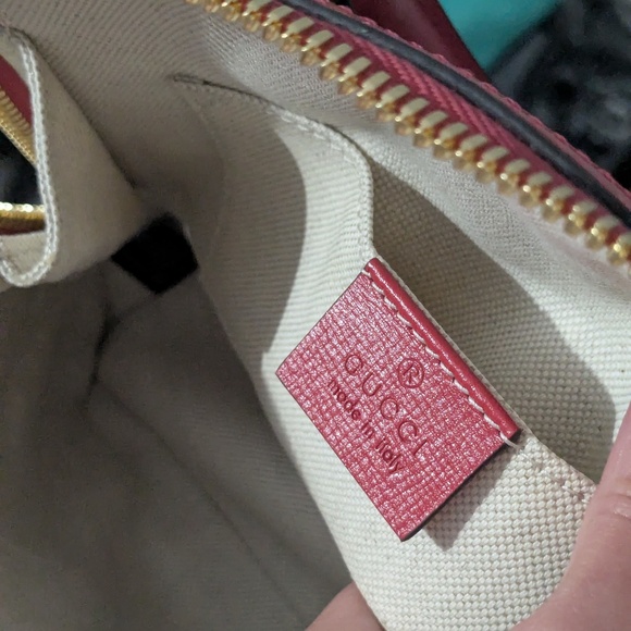 GUCCI - Picture 4 of 11